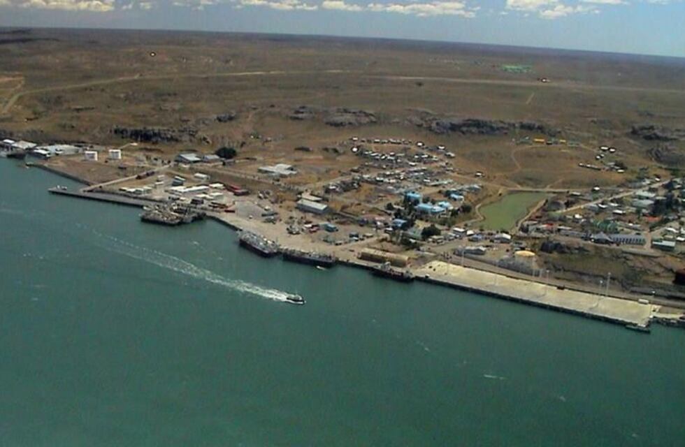 Tragedia en Puerto Deseado: se hundió una lancha y falleció un tripulante