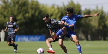 Belgrano jugó dos amistosos con Godoy Cruz este lunes por la mañana.