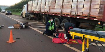 Continúa grave la salud del motociclista que sufrió un siniestro vial en Eldorado