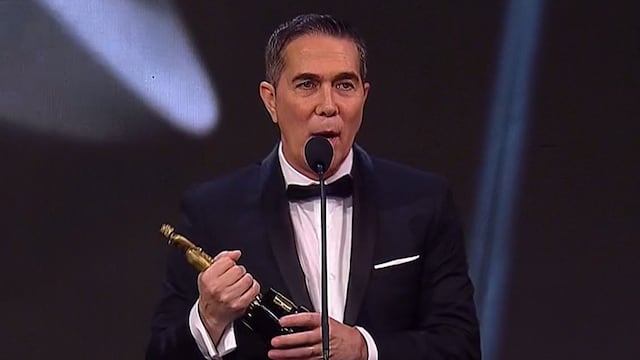 El fuerte mensaje de Barili al recibir su premio