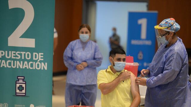 Este domingo no se reportaron muertes por el virus, pero el acumulado de contagios ya superó los 195 mil.