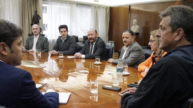 Reunión de Massa y gobernadores.