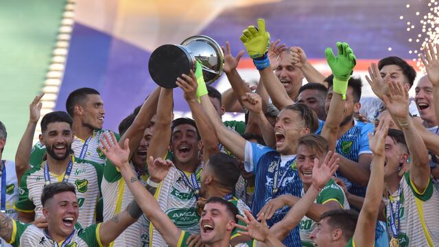 Bahienses campeones de la  Sudamericana con Defensa y Justicia