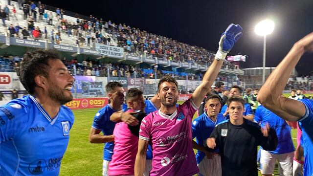El "Chupa" Adrián Peralta, figura en la clasificación de Estudiantes (Tomy Fragueiro / La Voz).