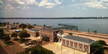 Viernes con probabilidad de lluvia y caluroso