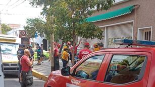 Otro incendio urbano en Córdoba: se prendió fuego una casa en Alto Alberdi. Dos heridos (Gentileza)