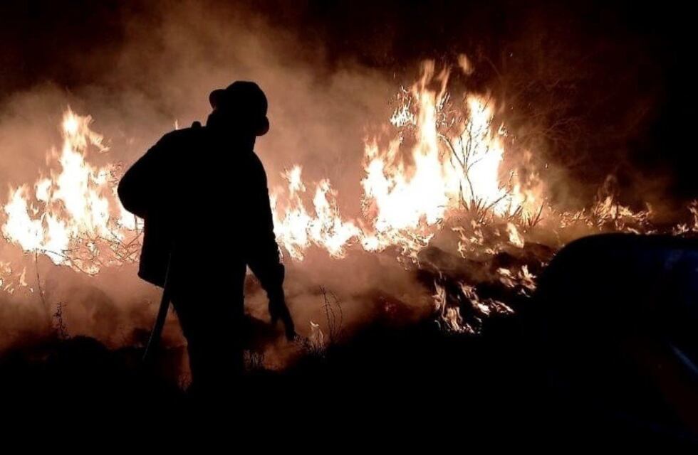 Incendios en Corrientes: caravana de camionetas salen desde Buenos Aires para ayudar a combatir las llamas