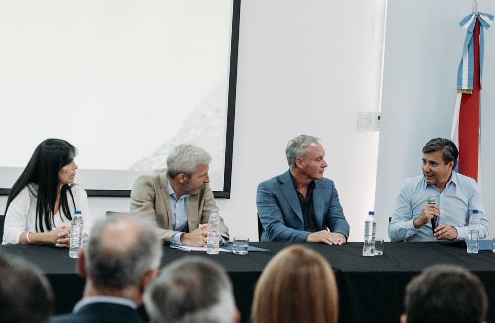 Frigerio anunció obras en las costas del río Uruguay que serán financiadas por el BID