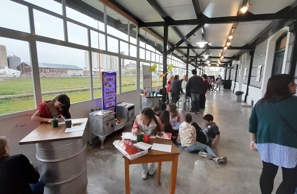 Se llevó a cabo la Maratón de Lectura en el Centro Cultural La Estación de Tres Arroyos