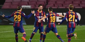 Messi grita el con alma y vida el empate del Barcelona tras un golazo de Jordi Alba. / Gentileza.