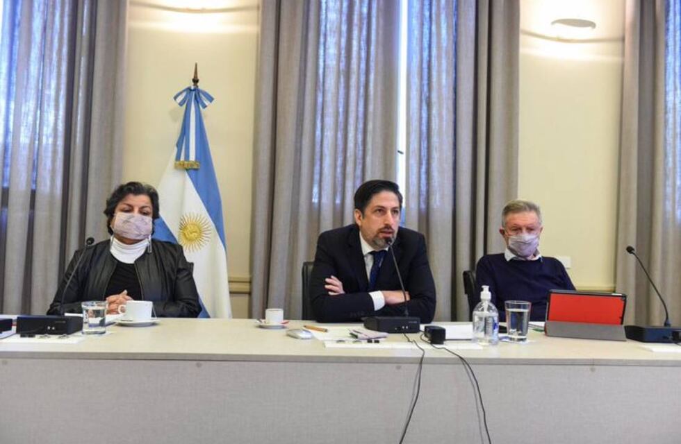 Los estudiantes tendrán que tener el 70% de los contenidos aprobados para promocionar el año