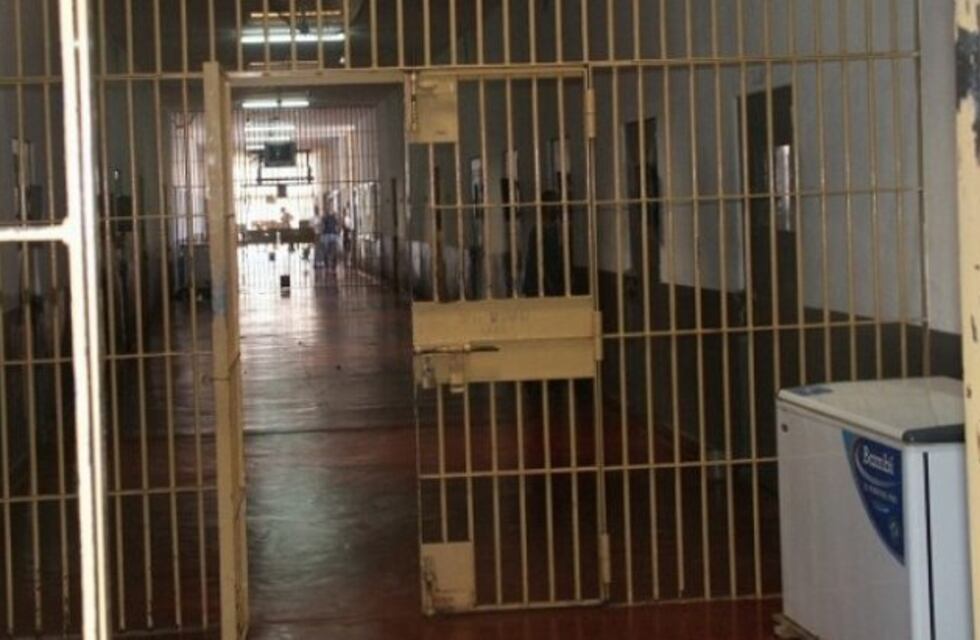 Intentó ingresar droga y un celular en una visita a un recluso en Eldorado