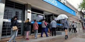 ANSES
La Administración Nacional de la Seguridad Social es un ente descentralizado de la administración pública nacional de Argentina dependiente del Ministerio de Trabajo, Empleo y Seguridad Social
Foto: Orlando Pelichotti