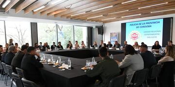 Reunión por narcocriminalidad entre Santa Fe y Córdoba, en San Francisco