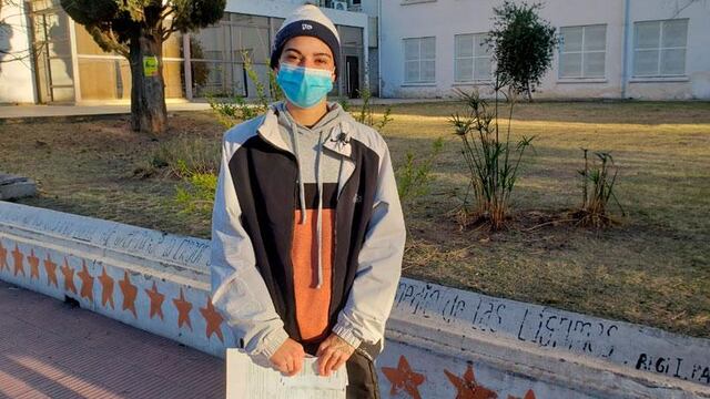 Paloma Manzano tiene 22 años y sufre una rara enfermedad. (El Doce)