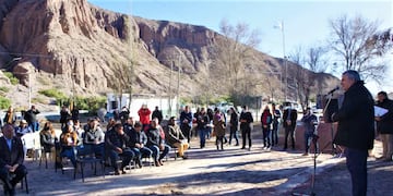 El gobernador Morales dejó iniciada la construcción de la nueva estación de tren en Purmamarca, que estará integrada al circuito ferroviario turístico de la Quebrada de Humahuaca.