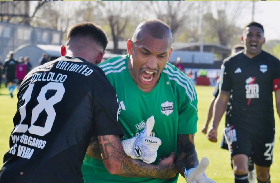 Vómitos, playa y horarios insólitos: así es la pretemporada de Riestra