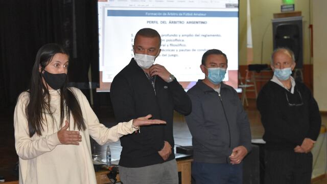 Participó de la presentación del curso el vicegobernador Carlos Arce.