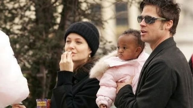 Angelina Jolie y Brad Pitt con Zahara cuando era una beba.