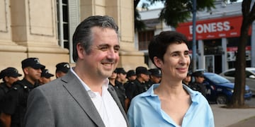 El Ministro de Justicia y Seguridad, Pablo Cococcioni y Andrea Ochat