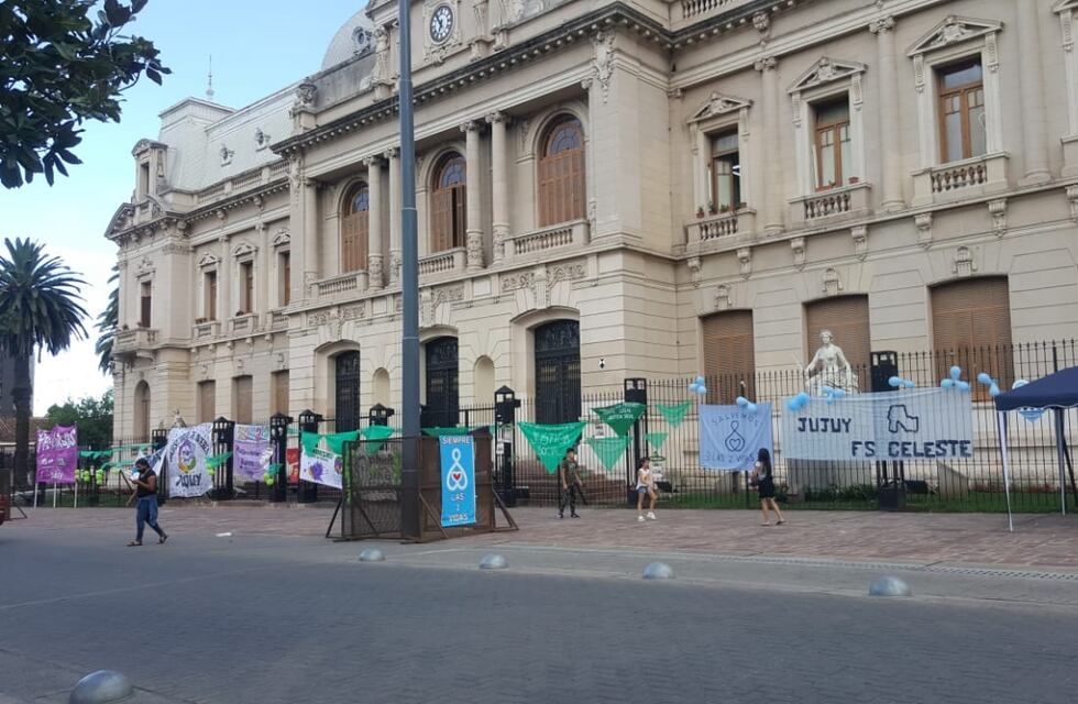 El debate nacional por la IVE tuvo correlato popular en la capital jujeña