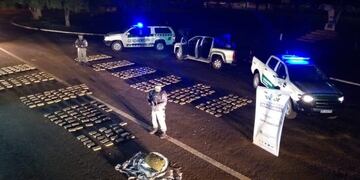 Gendarmería Nacional frustró contrabando de 350 toneladas de marihuana. Gendarmería Nacional