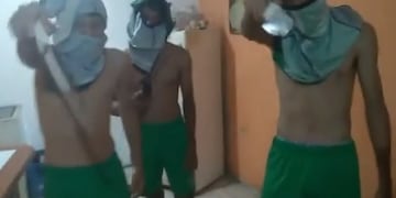 Un video con violentas amenazas de jugadores de Camioneros preocupa en la LIga Cordobesa de Fútbol. (Captura de video)