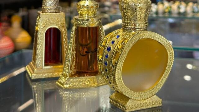 Amaderados y florales: estos son los 3 perfumes árabes más buscados para regalar en San Valentín.