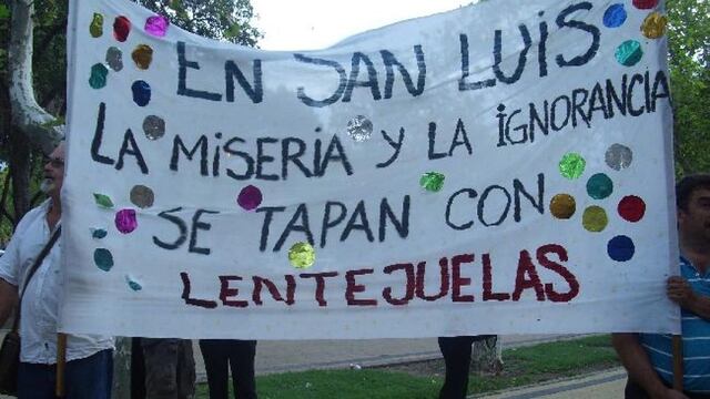 Movilización docente en San Luis