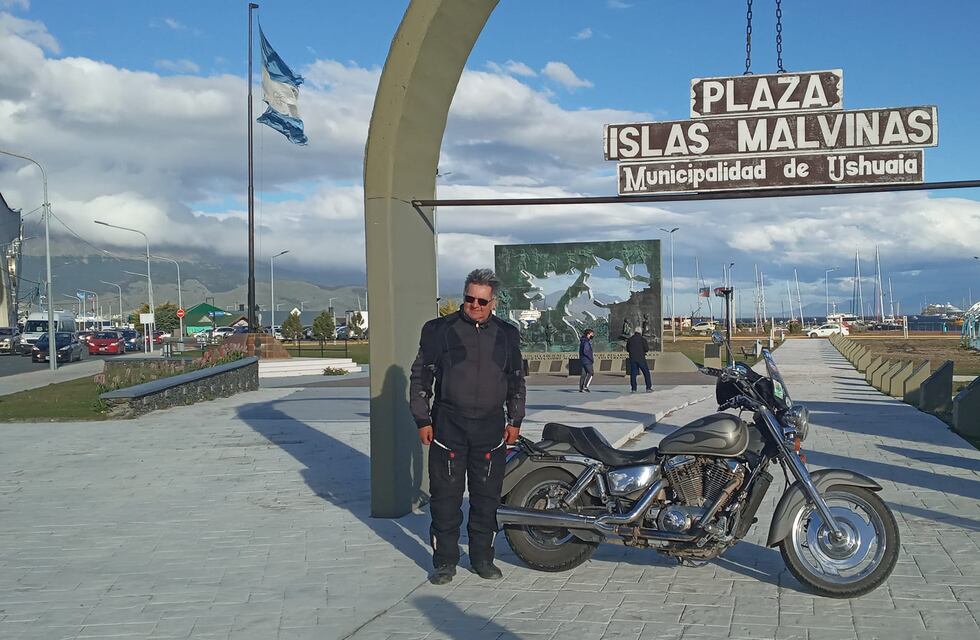Juan Vera, el Veterano de Guerra que recorrió el país en su moto llevando el mensaje malvinero