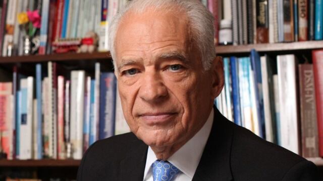 Alberto Cormillot cumplió 87 años y lo festejó de una manera muy especial: torta casera, show de circo y baile de tango