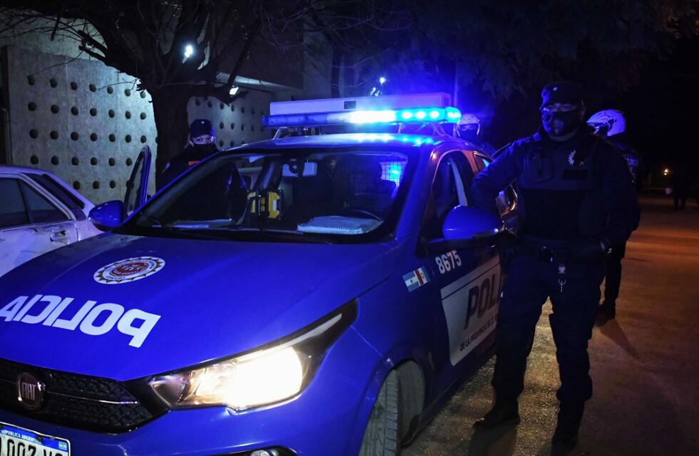 Robo, persecución y tiroteo en Carlos Paz: dos detenidos