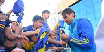 Así fue la llegada de Boca a Córdoba para esperar el partido ante Estudiantes, este martes 30 de abril, a las 20, en el estadio Mario Alberto Kempes. (Javier Ferreyra - La Voz)
