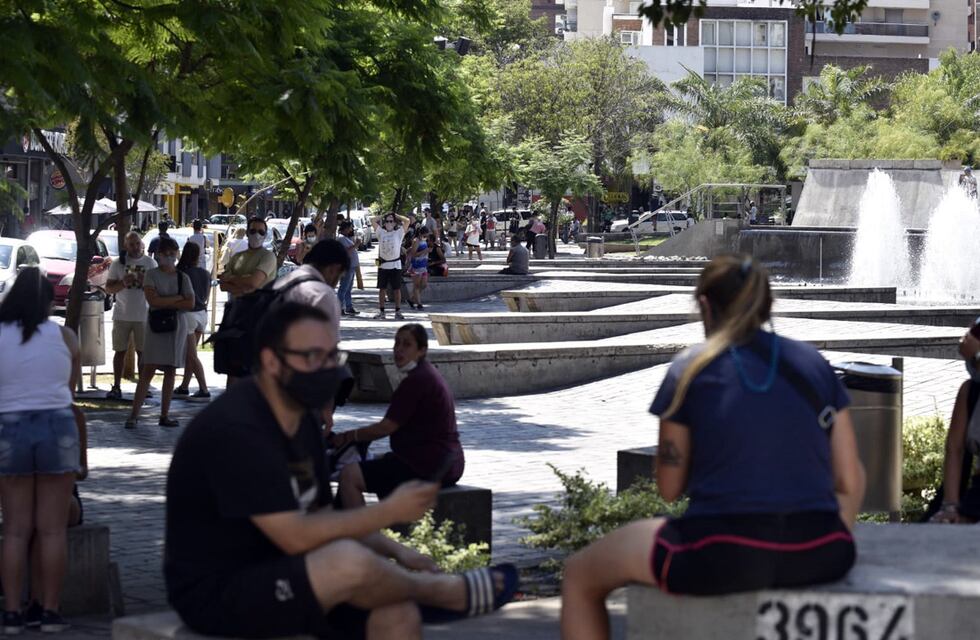 La Escuela Cassaffousth se suma como centro de testeo y se extiende el horario en otros CPC