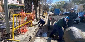 El Municipio realizó trabajos de reparaciones en cordones cuneta y bocas de tormenta