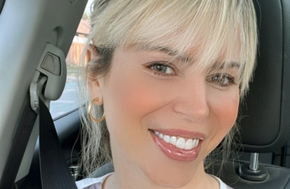 Marianela Mirra, la ex Gran Hermano, conquistó en microbikini amarilla: “Estaba loca por cazarte”