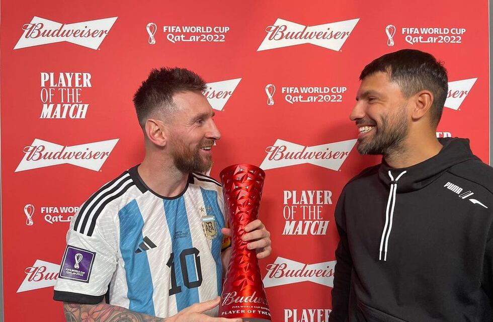 El Kun Agüero se quedó en la concentración de la Selección Argentina y volverá a dormir con Lionel Messi