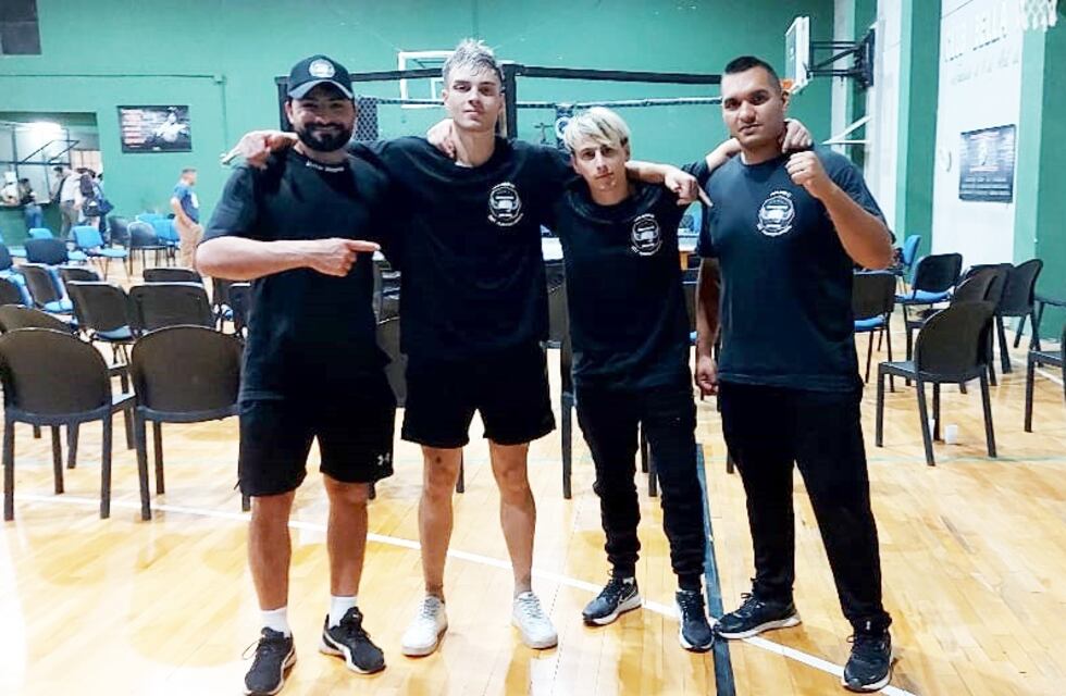 Competidores Tresarroyenses participaron de un evento de MMA en Bahía Blanca