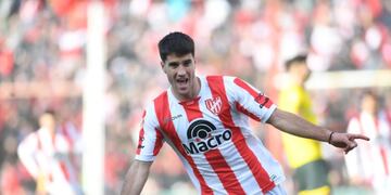 Instituto pasó al frente ante Defensa y Justicia por un gol de Gregorio Rodríguez (Facundo Luque / La Voz).