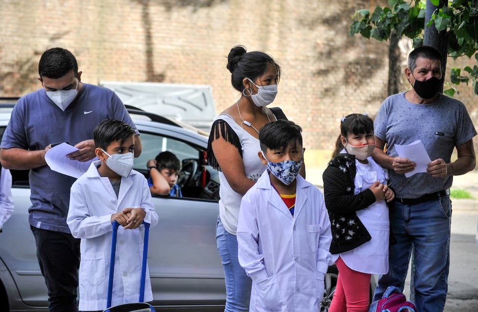 Denunciaron que escuelas porteñas fueron obligadas a abrir pese a casos positivos de coronavirus