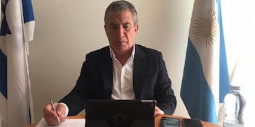 El exgobernador hizo uso de la palabra.