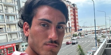 El rosarino de 22 años tiene un millón de seguidores en Instagram.