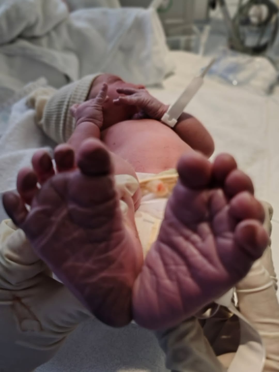 Nació Faustino, el hijo de Eva Bargiela y Gianluca Simeone