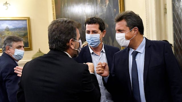 En el Congreso, por las Paso. De Pedro, Massa y la oposición, dos semanas atrás (Prensa Diputados).