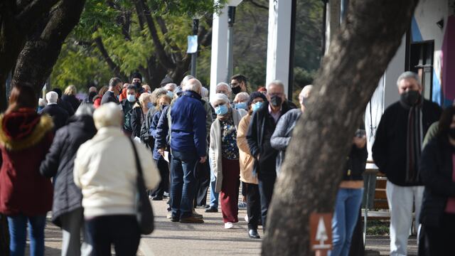 El Pabellón Argentina es uno de los vacunatorios más concurridos.