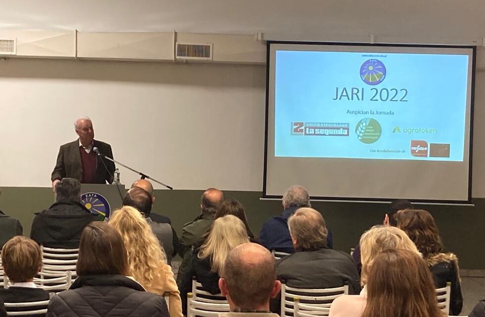 Exitosa Jornada Abierta de Reflexión Institucional en la EATA