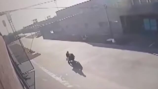 Carlos D'Angelo y Hugo Peralta estaban escondidos dentro de cajas y canastos cuando terminó la visita.