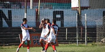 Las Palma goleó a Los Andes, uno de los que ascendió (Prensa Los Andes).