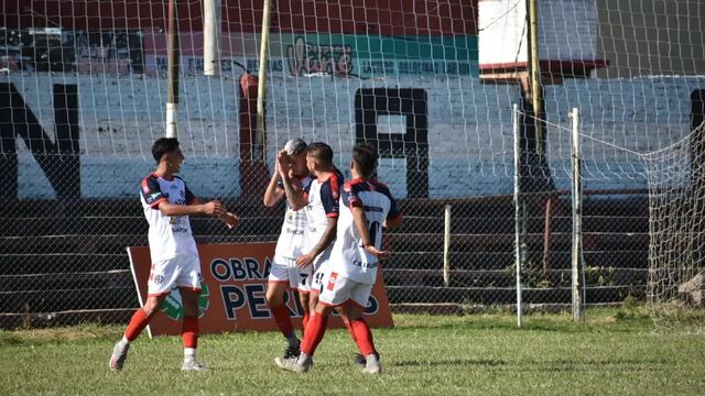 Las Palma goleó a Los Andes, uno de los que ascendió (Prensa Los Andes).