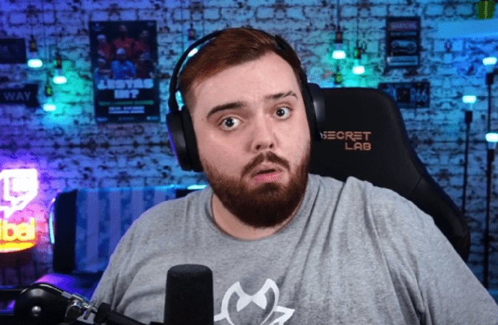 Ibai, rendido ante la simpleza de Messi: “Lo veo con una remera de Batman, descalzo y con pantalones de los Bulls”